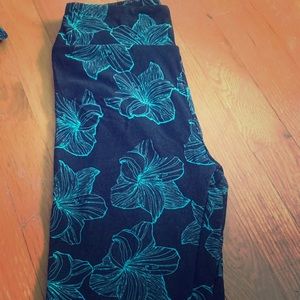 Lularoe floral print leggings